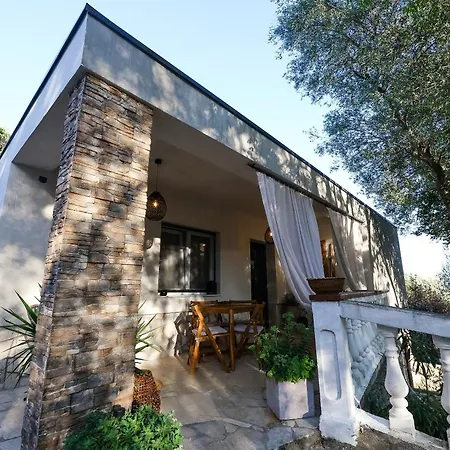 La Casa 12 07 *