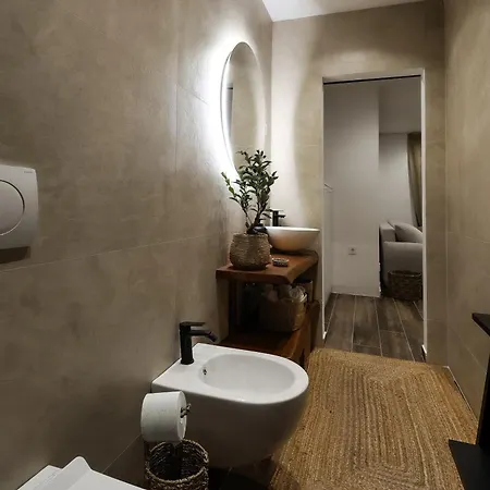 La Casa 12 07 *