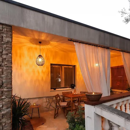 La Casa 12 07